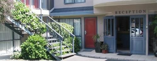 Cornwall Park Motor Inn Окленд Экстерьер фото