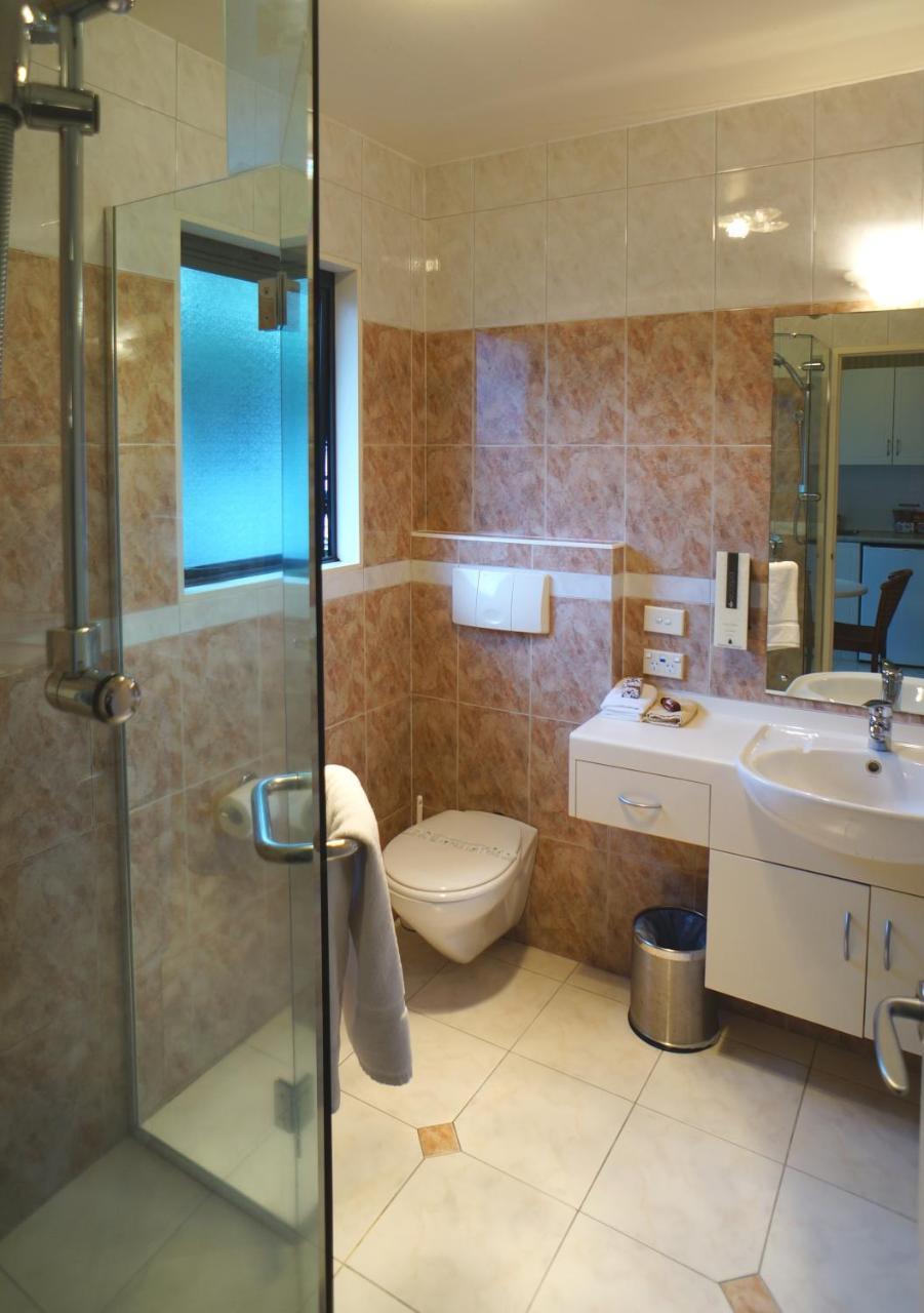 Cornwall Park Motor Inn Окленд Экстерьер фото